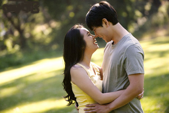 yêu người đàn ông hơn tuổi