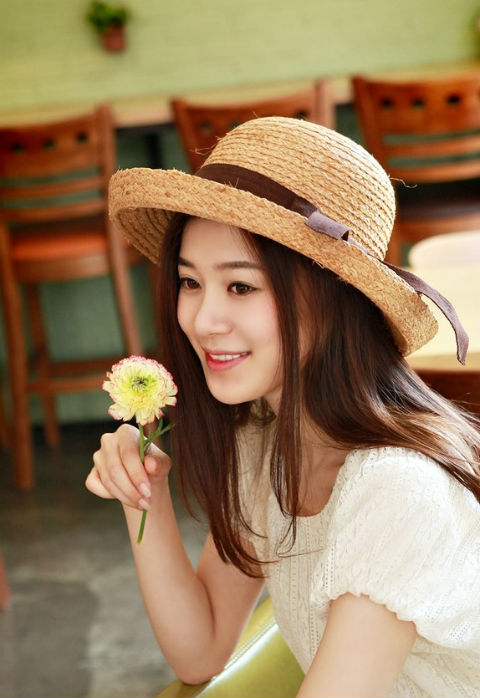 mũ cói đi biển - hình minh họa 12