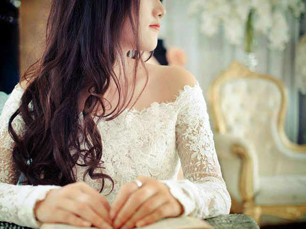váy cưới ren - hình minh họa 4