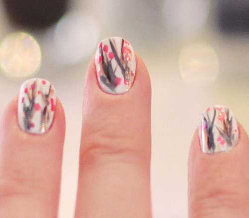 2 mẫu nail hoa rực rỡ đón cuối tuần - 16