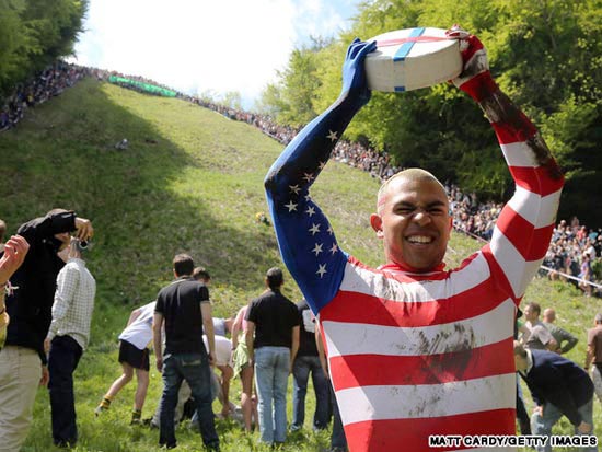 lễ hội đuổi pho mát - hình minh họa 6