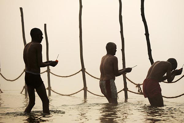 lễ hội Kumbh Mela Ấn Độ - hình minh họa 6
