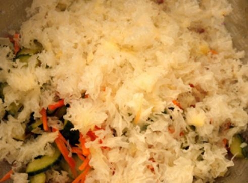 nộm tôm nấm tuyết - hình minh họa 7