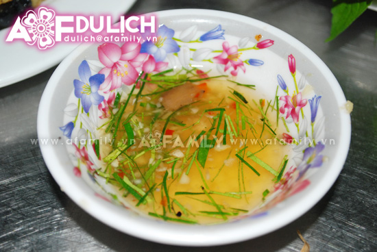 Hương Vị Ốc Bươu Gốc Bắc Giữa Lòng Sài Gòn - hình minh họa 7