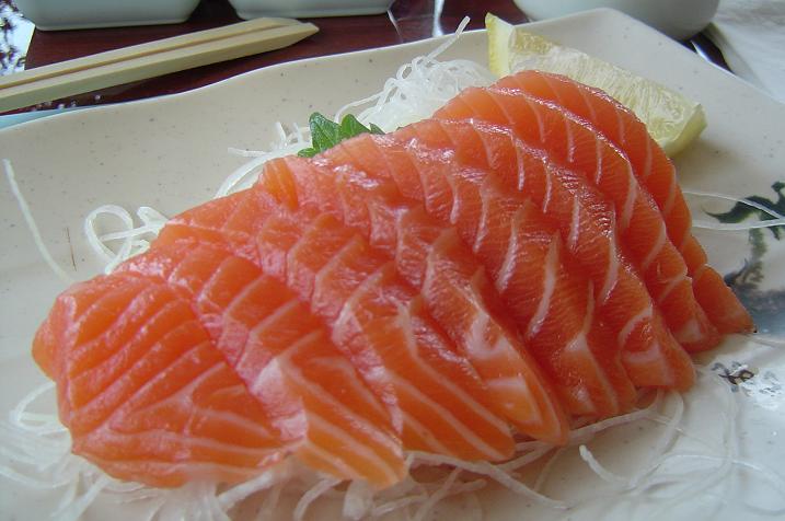 images274093_a_salmon_sashimi.jpg (717×476)
