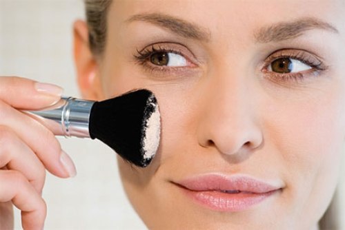 bí quyết trang điểm lớp nền - hình minh họa 7