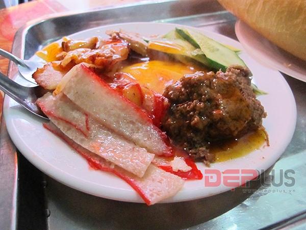 bánh mì sốt vang - hình minh họa 7