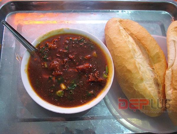 bánh mì sốt vang - hình minh họa 5