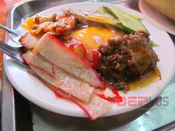 bánh mì sốt vang - hình minh họa 2