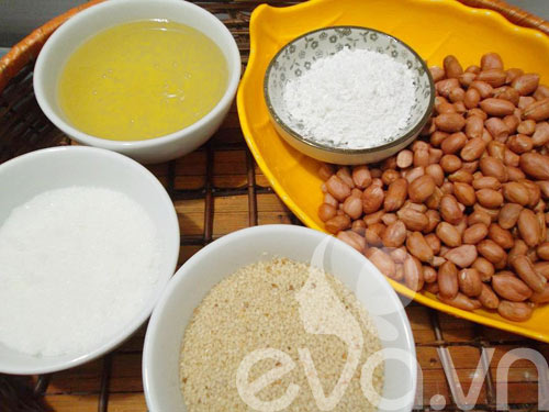 Bí Quyết Làm Kẹo Lạc Giòn Tan