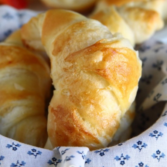 Bánh quy, bánh sừng bò có thể làm bạn đói hơn cả lúc chưa ăn chúng thực phẩm giúp no lâu