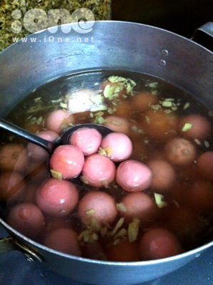 chè trôi nước củ dền - hình minh họa 12