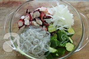 Salad bạch tuộc giòn - hình minh họa 6