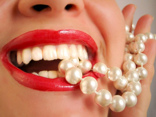 làm trắng răng tự nhiên